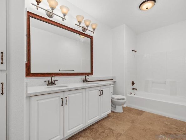 12370 Carmel Country Road 202, San Diego CA 92130