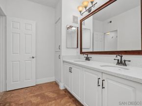 12370 Carmel Country Road 202, San Diego CA 92130