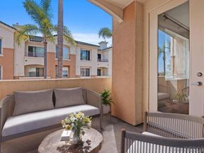 12370 Carmel Country Road 202, San Diego CA 92130