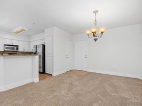 12370 Carmel Country Road 202, San Diego CA 92130