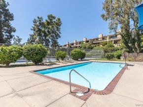 7325 Alicante Rd A, Carlsbad CA 92009