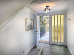 7325 Alicante Rd A, Carlsbad CA 92009
