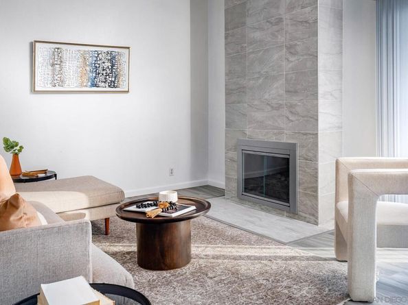7325 Alicante Rd A, Carlsbad CA 92009