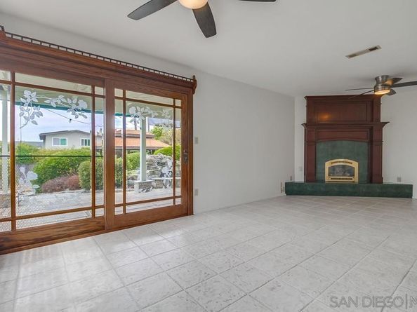 2910 Erie St, San Diego CA 92117