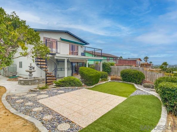 2910 Erie St, San Diego CA 92117