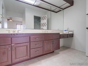 2910 Erie St, San Diego CA 92117