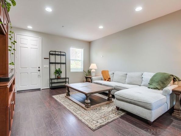 17022 Calle Trevino 13, San Diego CA 92127