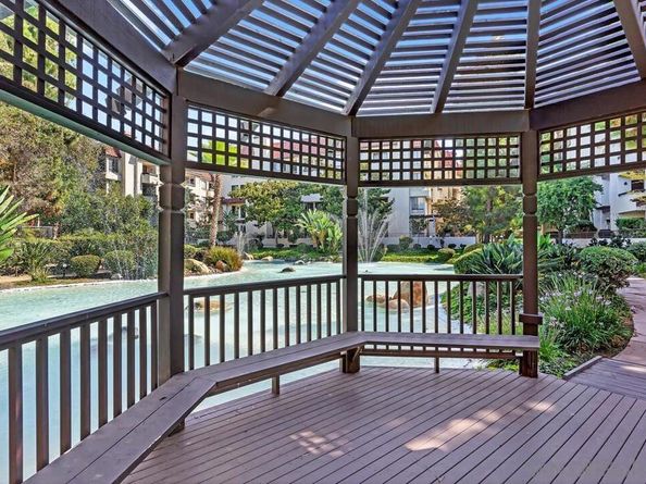 5745 Friars Rd. 104, San Diego CA 92110