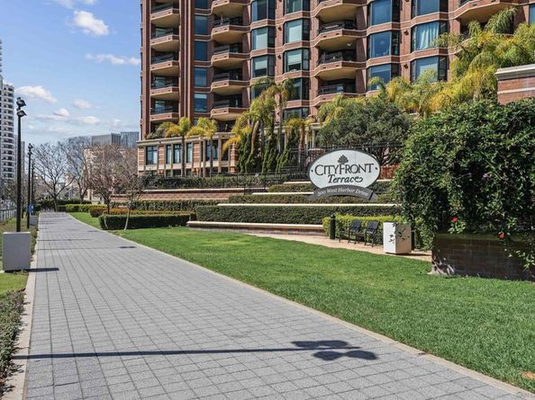 500 W Harbor 1318, San Diego CA 92101