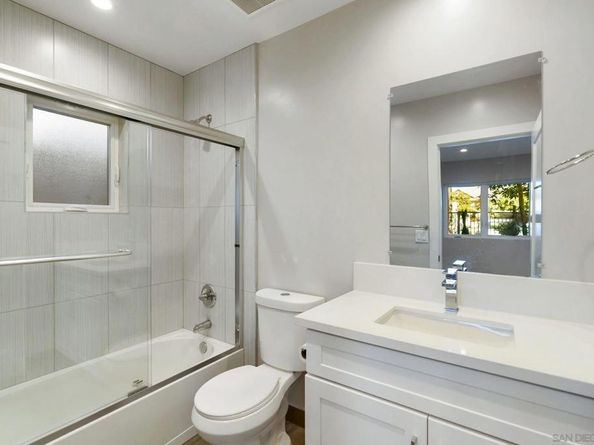 3209 L Street, San Diego CA 92102