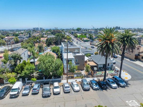 3209 L Street, San Diego CA 92102