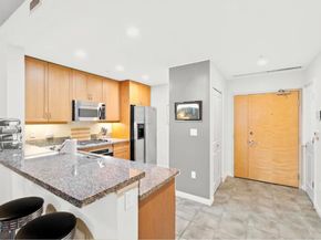 850 Beech St 214, San Diego CA 92101