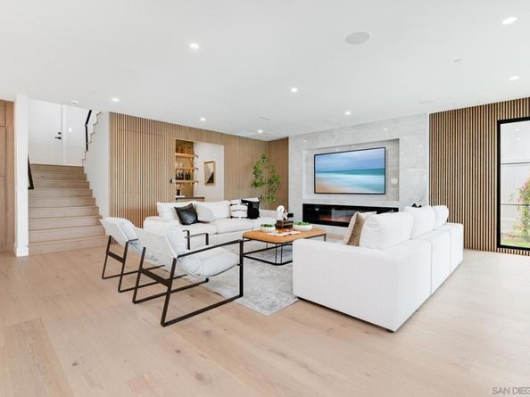 2113 2115 Frankfort St, San Diego CA 92110