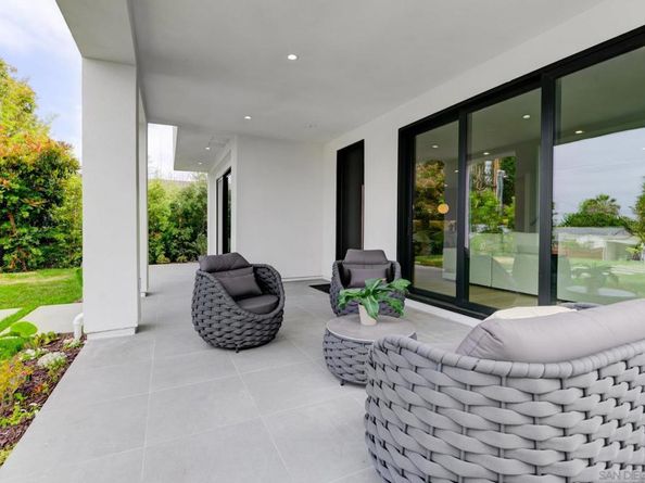 2113 2115 Frankfort St, San Diego CA 92110