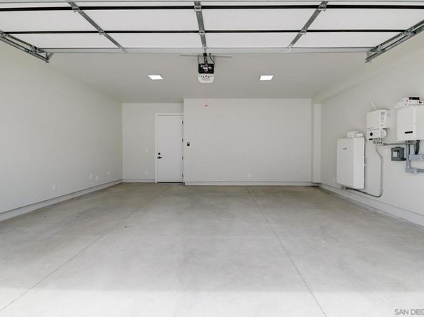 2113 2115 Frankfort St, San Diego CA 92110