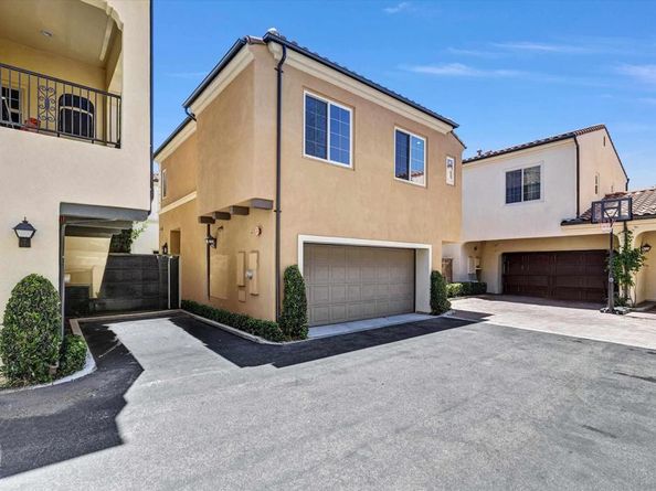 71 Kestrel, Irvine CA 92618