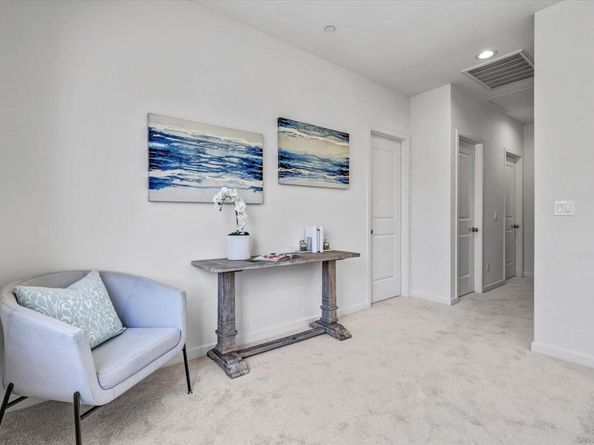 71 Kestrel, Irvine CA 92618