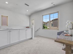 71 Kestrel, Irvine CA 92618