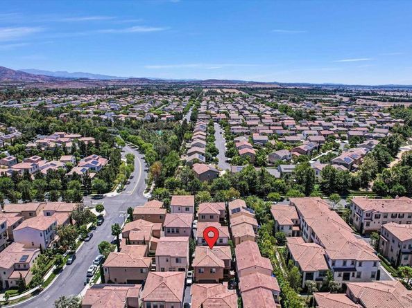 71 Kestrel, Irvine CA 92618