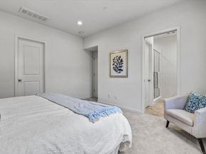 71 Kestrel, Irvine CA 92618