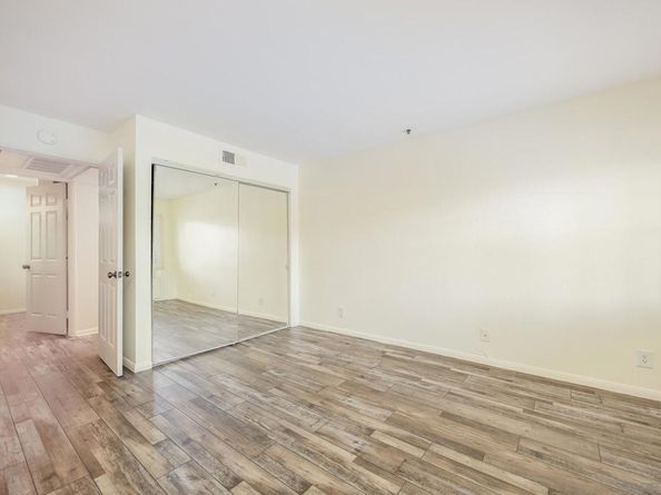 5705 Friars Rd 19, San Diego CA 92110