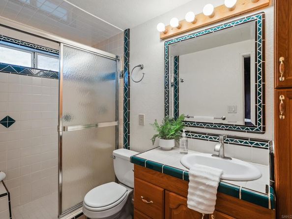 3535 Inez, San Diego CA 92106
