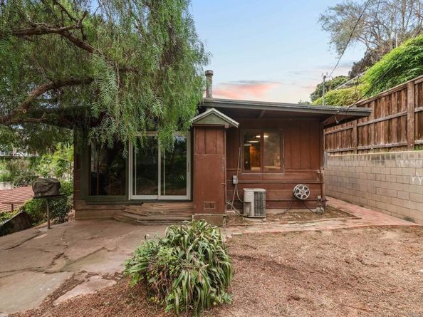 3535 Inez, San Diego CA 92106