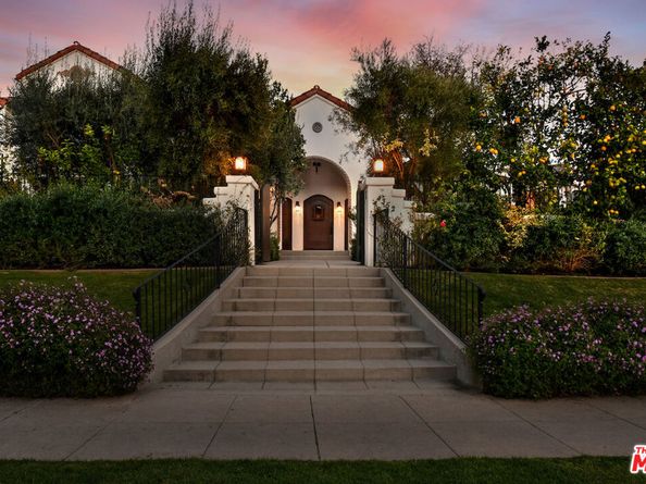 4352 Forman Avenue, Toluca Lake CA 91602
