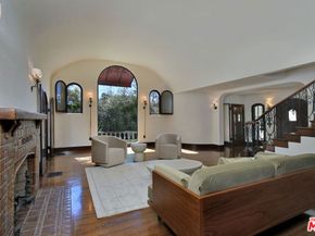 4352 Forman Avenue, Toluca Lake CA 91602