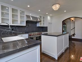 4352 Forman Avenue, Toluca Lake CA 91602