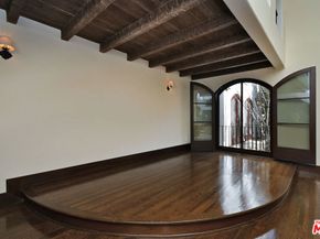4352 Forman Avenue, Toluca Lake CA 91602