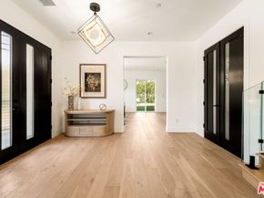 350 Mount Carmel Dr, Glendale CA 91206