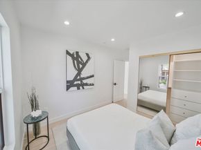 2021 Idaho Avenue, Santa Monica CA 90403