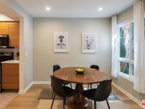 1262 S Barrington Avenue 102, Los Angeles CA 90025