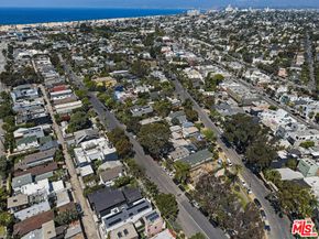 564 Rialto Avenue, Venice CA 90291