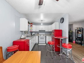 11477 Amboy Avenue, San Fernando CA 91340