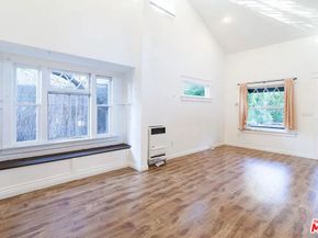 1614 Grafton Street, Los Angeles CA 90026