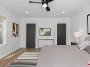 821 S Cloverdale Avenue, Los Angeles CA 90036