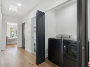 821 S Cloverdale Avenue, Los Angeles CA 90036