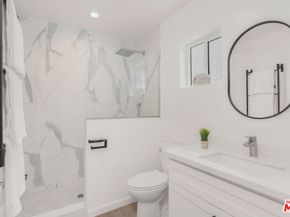821 S Cloverdale Avenue, Los Angeles CA 90036