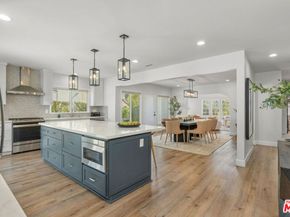821 S Cloverdale Avenue, Los Angeles CA 90036