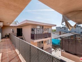 729 Raleigh Street, Glendale CA 91205