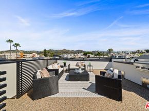 1327 N Fuller Avenue 7309, Los Angeles CA 90046