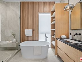 1327 N Fuller Avenue 7309, Los Angeles CA 90046