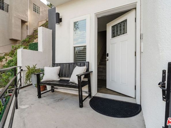 4110 Vanetta Place, Studio City CA 91604