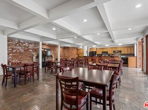 6425 Green Valley Circle 304, Culver City CA 90230