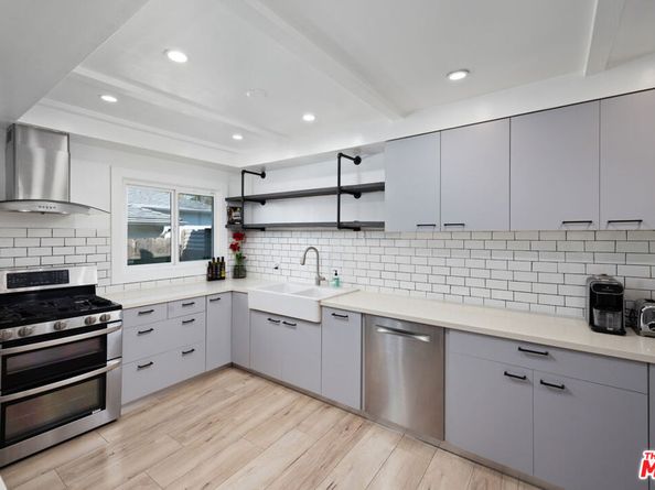 5751 Andasol Avenue, Encino CA 91316