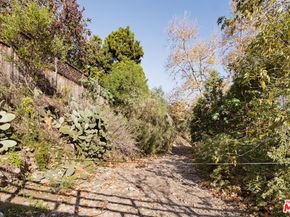 5863 Bonsall Drive, Malibu CA 90265