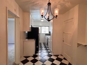 310 N St Andrews Place, Los Angeles CA 90004