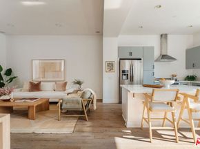 2211 Polyscope Place, Los Angeles CA 90026